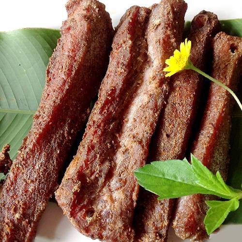 Thịt lợn khô gác bếp