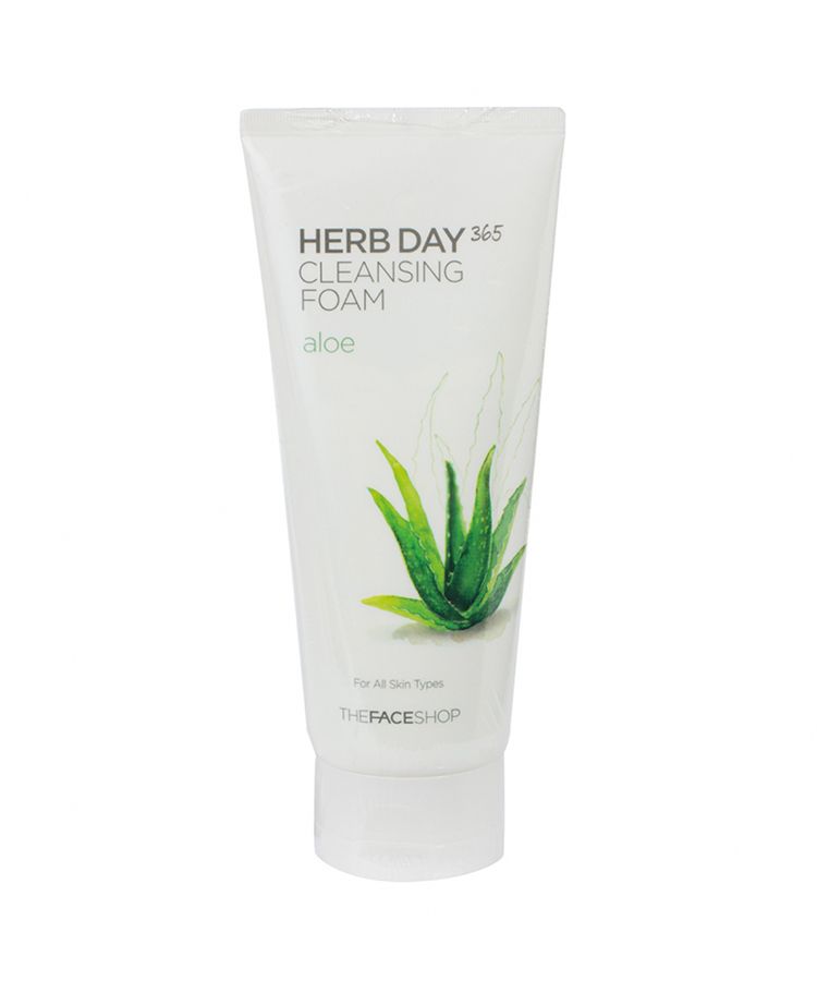 Sữa Rửa Mặt Herb Day 365 Cleansing Foam - Aloe