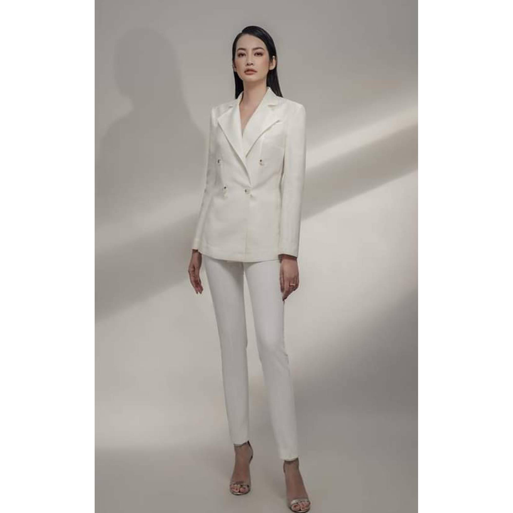 Set vest trắng thiết kế cao cấp
