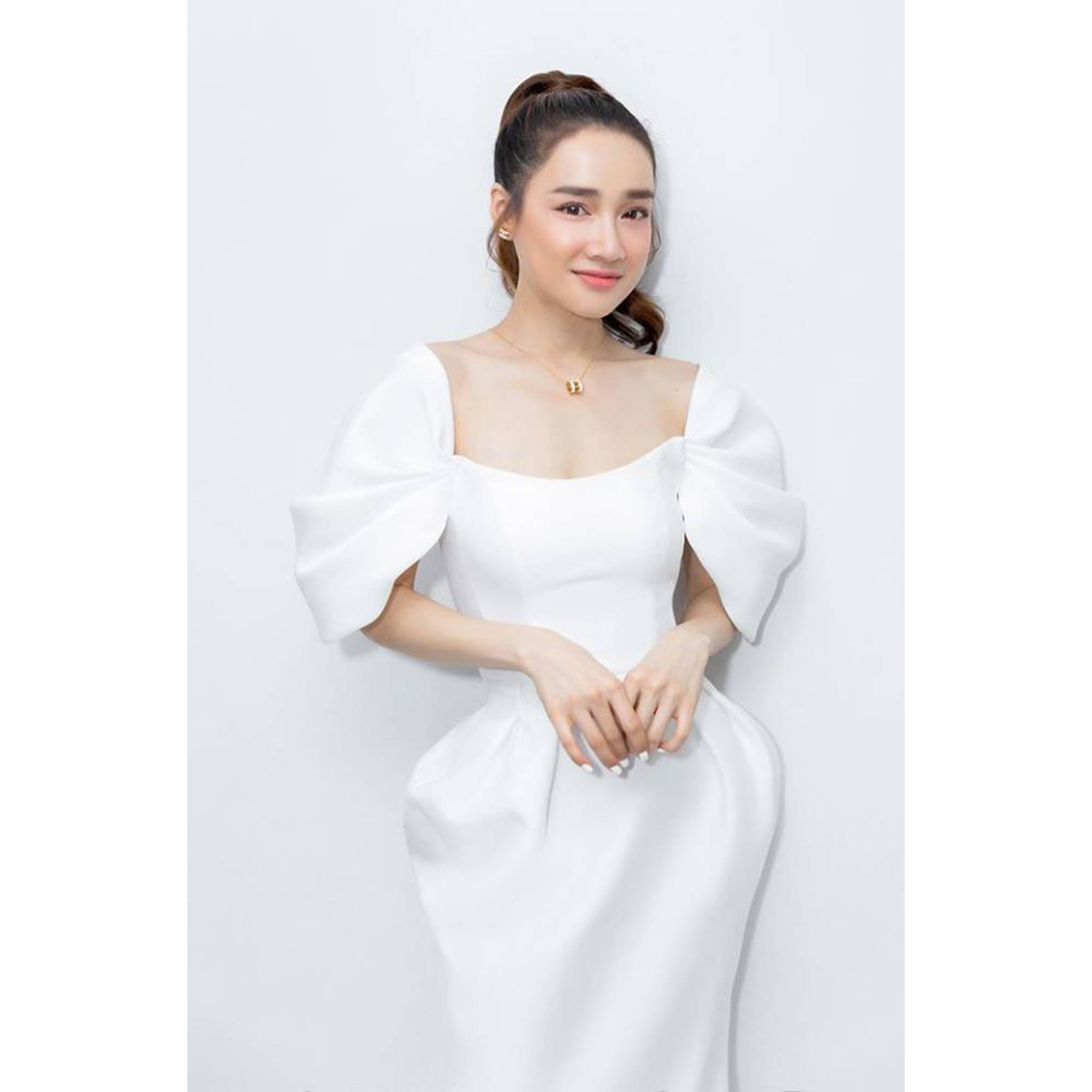Đầm tay cánh tiên xếp ly thiết kế cao cấp