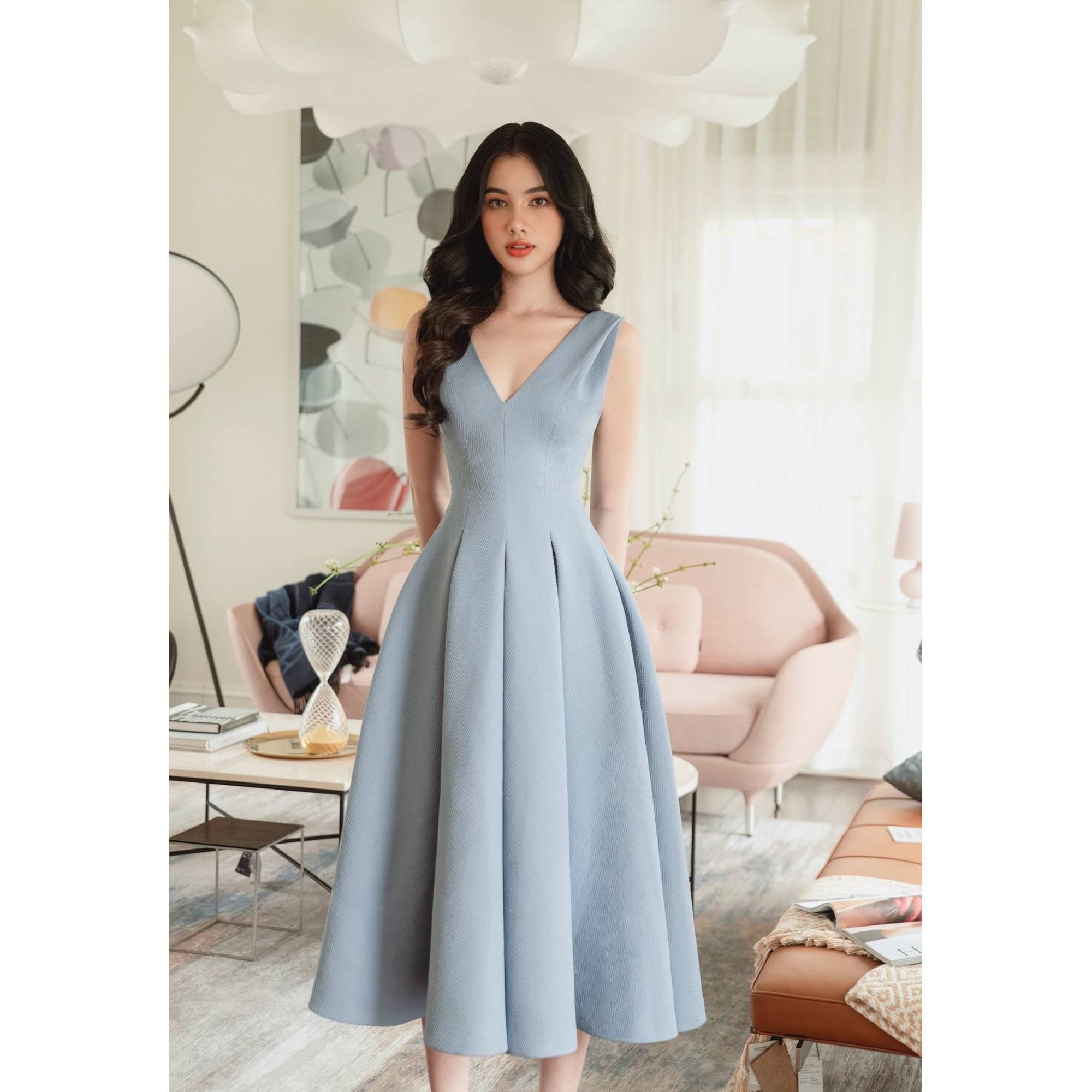 Đầm xòe cổ V váy xếp ly thiết kế cao cấp