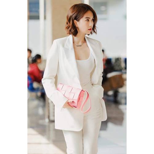 Set vest kèm áo trong thiết kế cao cấp