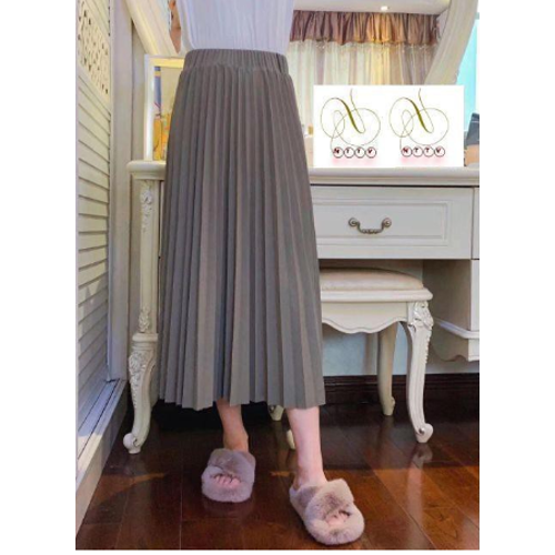 Chân váy xếp ly dài