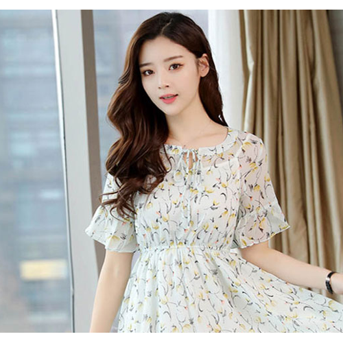 Váy voan tay lửng
