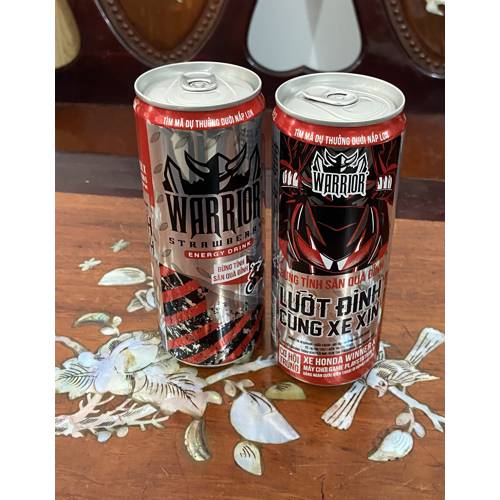 Thùng 24 lon Nước tăng lực Warrior hương dâu 325ml