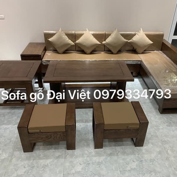 Các mẫu sofa góc gỗ sồi Nga